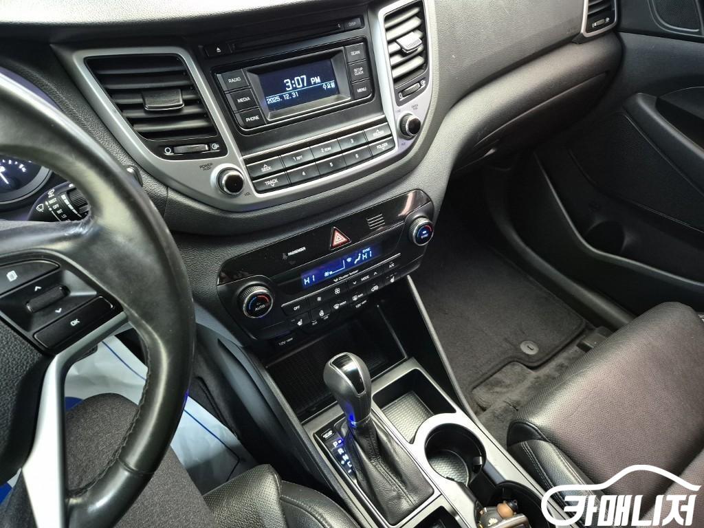 현대 올뉴투싼 디젤 2.0 2WD 썸네일 11