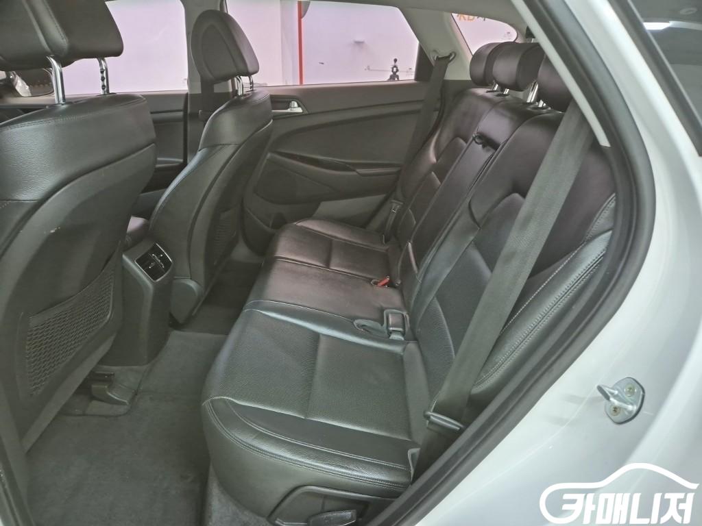 현대 올뉴투싼 디젤 2.0 2WD 썸네일 7