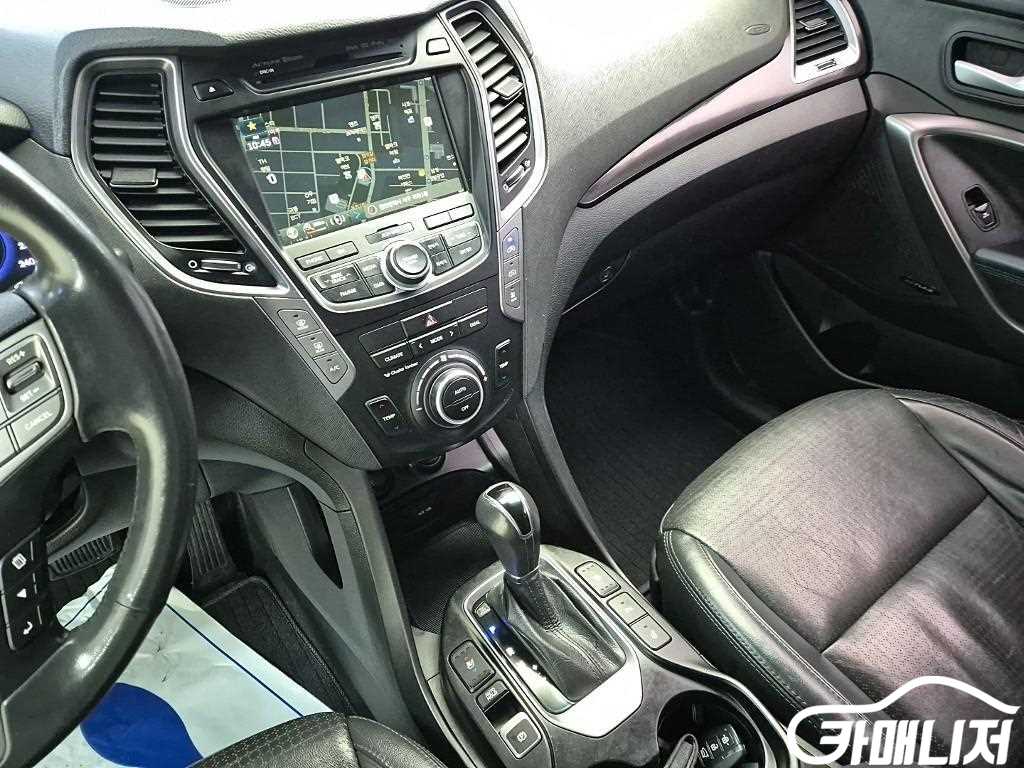 현대 맥스크루즈 R2.2 4WD 익스클루시브 스페셜 썸네일 10