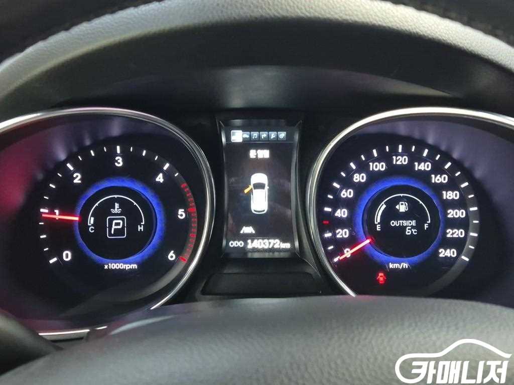 현대 맥스크루즈 R2.2 4WD 익스클루시브 스페셜 썸네일 6