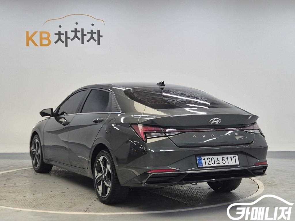 현대 아반떼 (CN7) 1.6 인스퍼레이션 썸네일 2