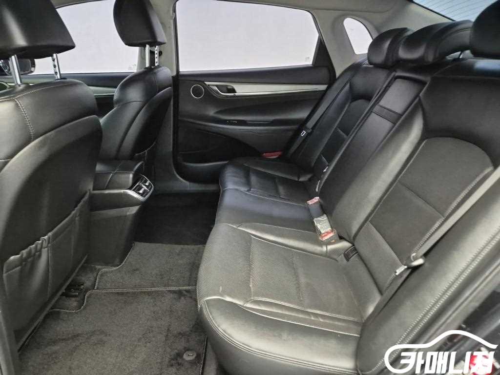 현대 더 뉴 그랜저 IG LPI 3.0 프리미엄(렌터카) 썸네일 12