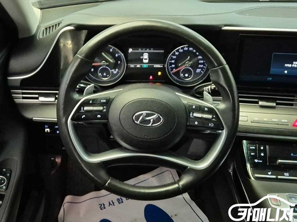 현대 더 뉴 그랜저 IG LPI 3.0 프리미엄(렌터카) 썸네일 9