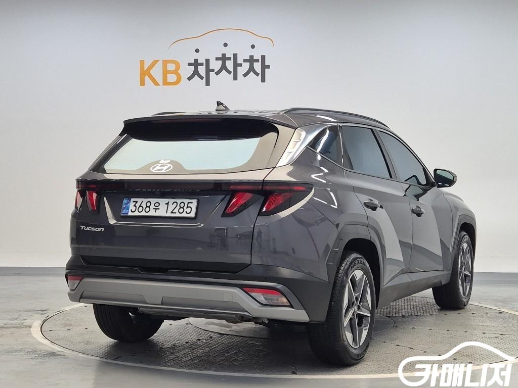 현대 더 뉴 투싼 (NX4) 가솔린 1.6 터보 2WD 프리미엄 썸네일 4
