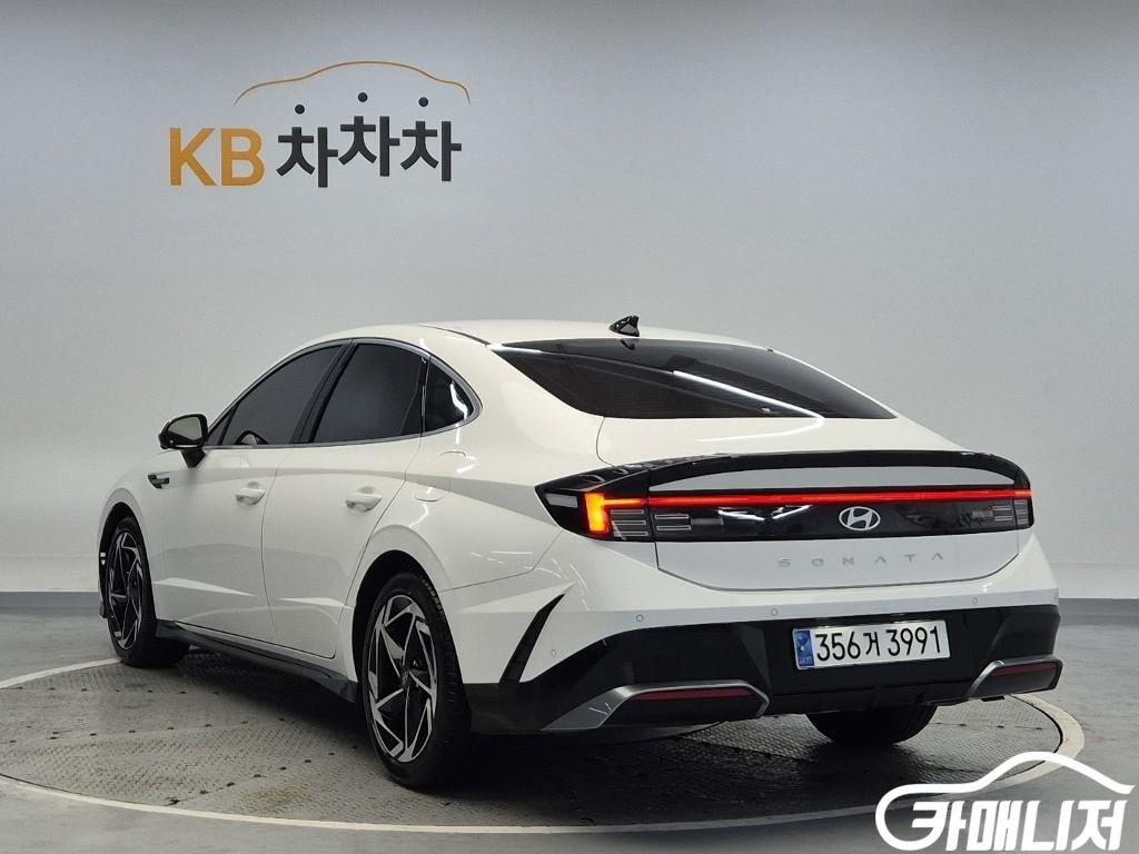 현대 쏘나타 디 엣지 (DN8) 가솔린 1.6 터보 썸네일 3