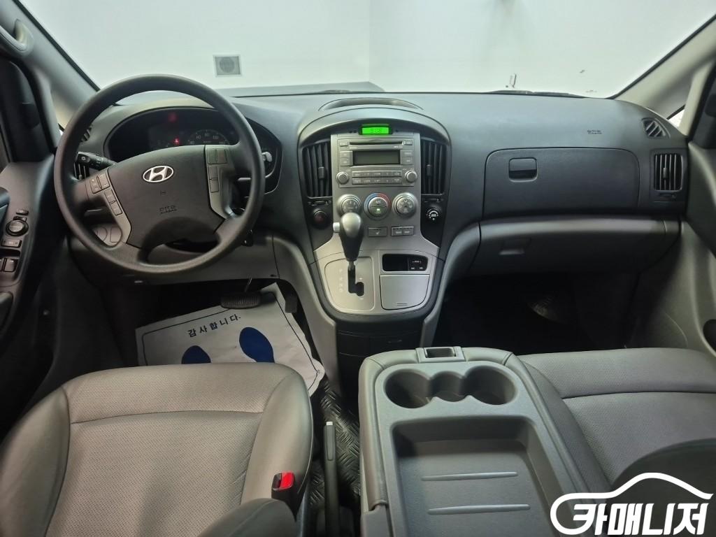 현대 그랜드 스타렉스 12인승 왜건 썸네일 7