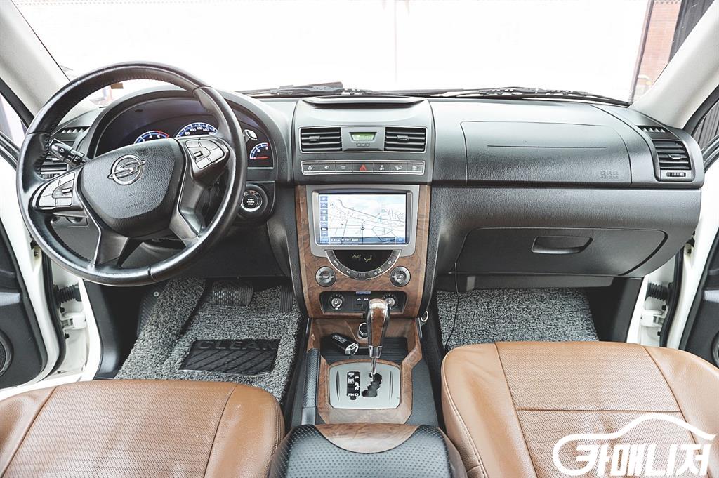 KG모빌리티(쌍용) 렉스턴W 2.2 4WD RX7 썸네일 9