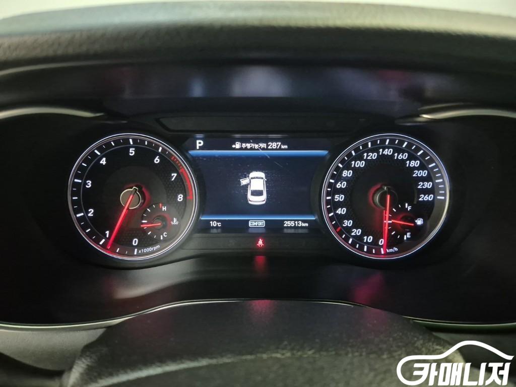 제네시스 G70 2.0T 썸네일 6