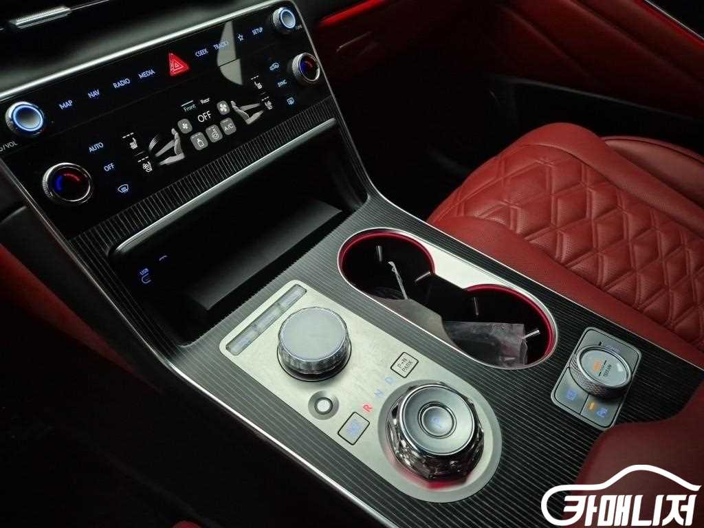 제네시스 GV80 쿠페 가솔린 2.5T AWD 썸네일 8