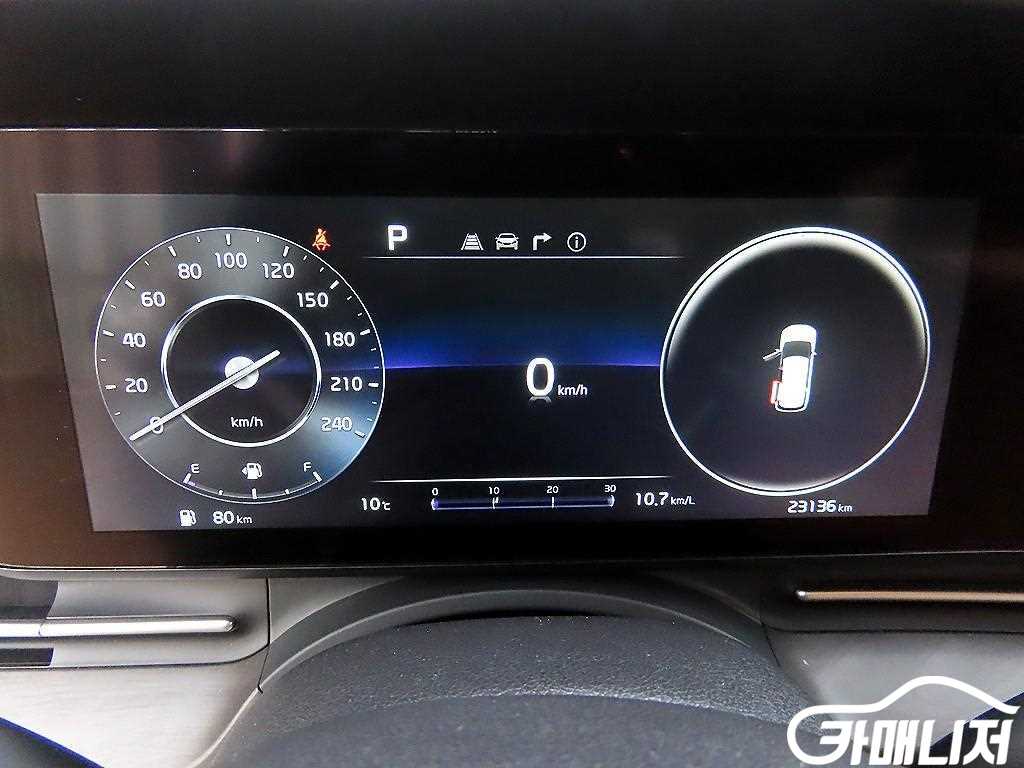 기아 카니발 4세대 가솔린 9인승 노블레스 썸네일 10