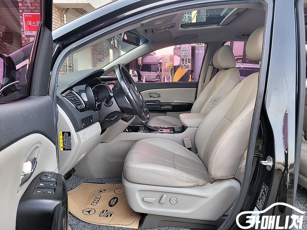 기아 더 뉴 카니발 디젤 9인승 노블레스 썸네일 6