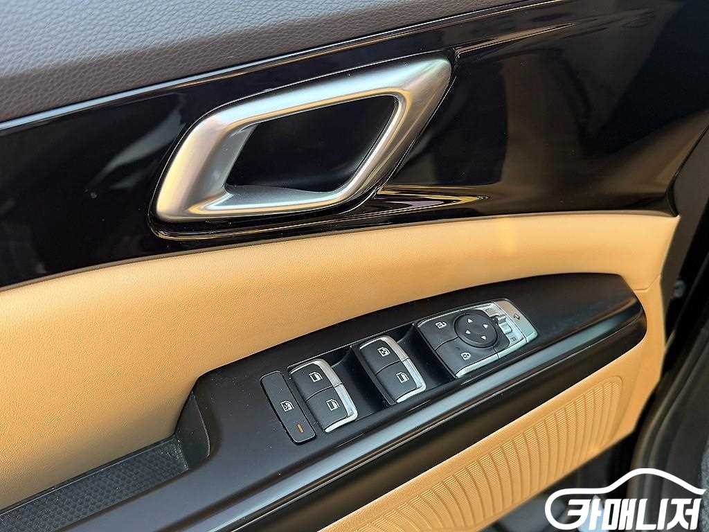 기아 카니발 4세대 디젤 9인승 프레스티지 썸네일 12