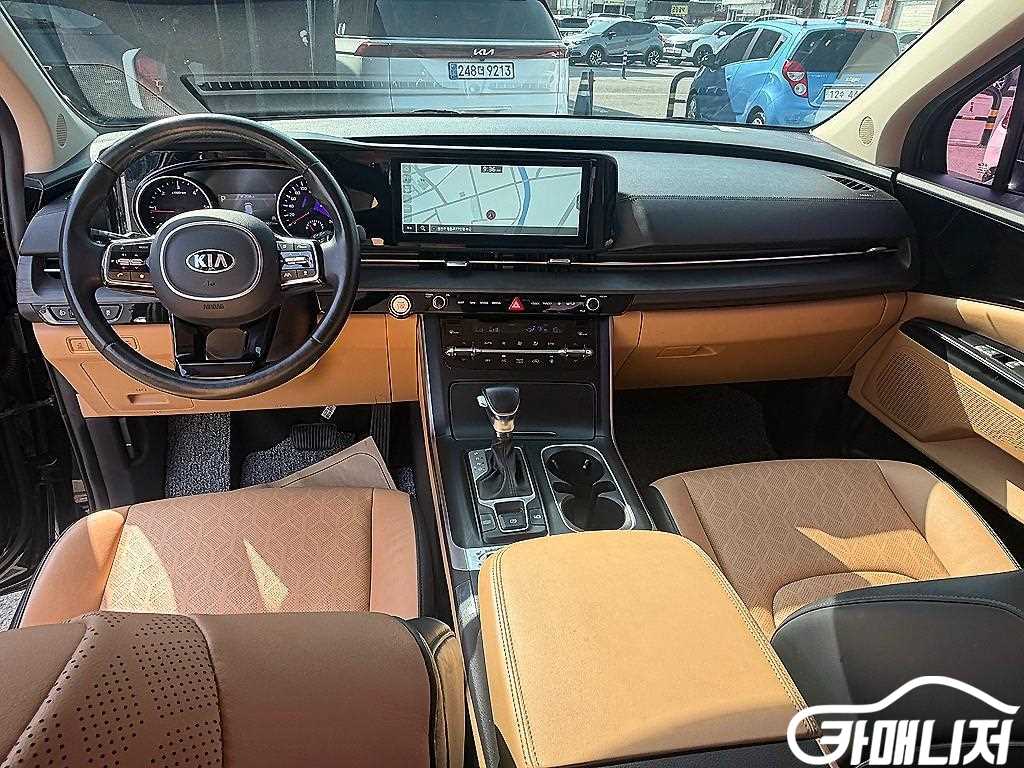 기아 카니발 4세대 디젤 9인승 프레스티지 썸네일 5