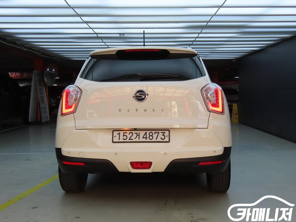 KG모빌리티(쌍용) 티볼리 아머 2WD 디젤 VX 썸네일 3