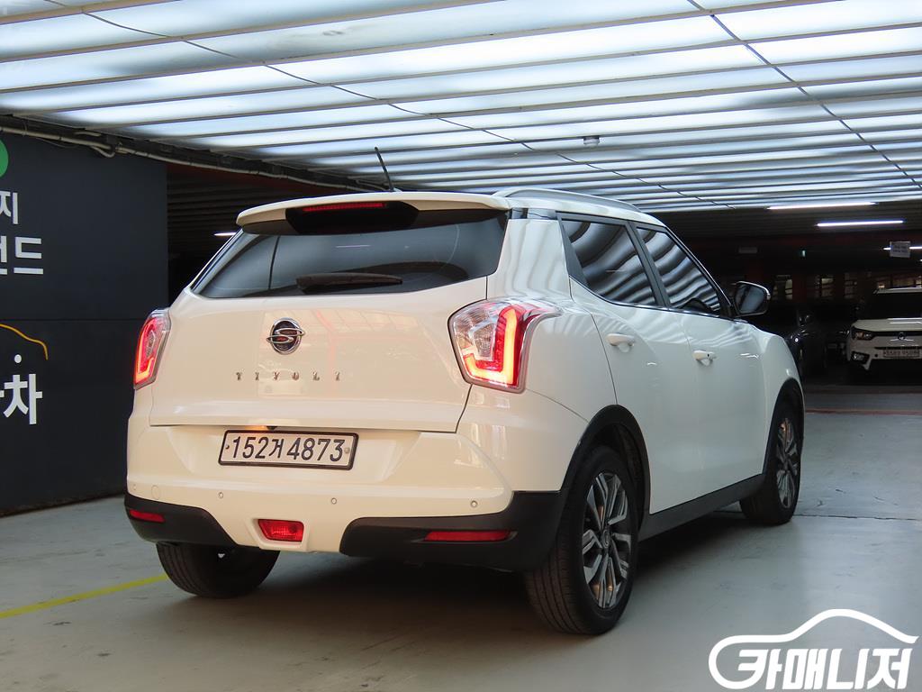 KG모빌리티(쌍용) 티볼리 아머 2WD 디젤 VX 썸네일 4