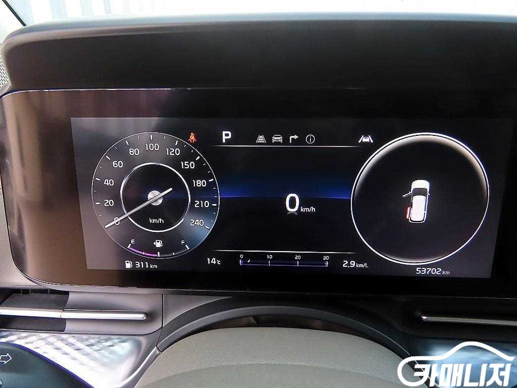 기아 카니발 4세대 가솔린 9인승 하이리무진 시그니처 썸네일 10