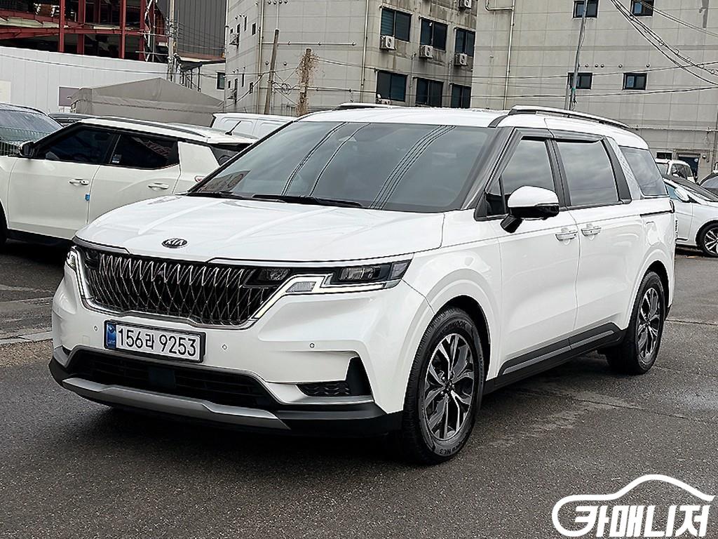 기아 카니발 4세대 디젤 9인승 프레스티지