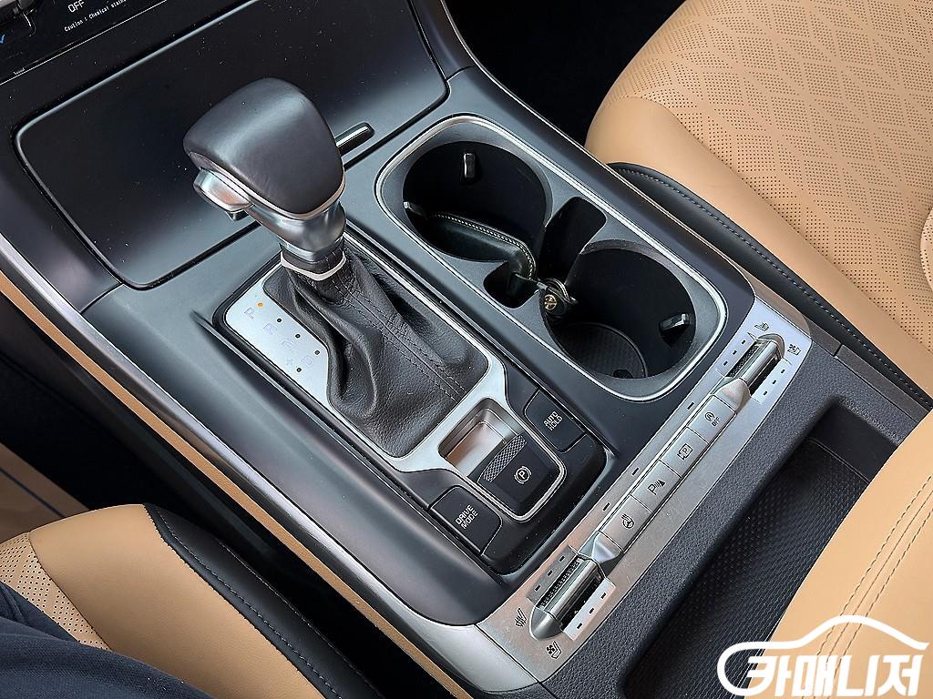 기아 카니발 4세대 디젤 9인승 프레스티지 썸네일 11