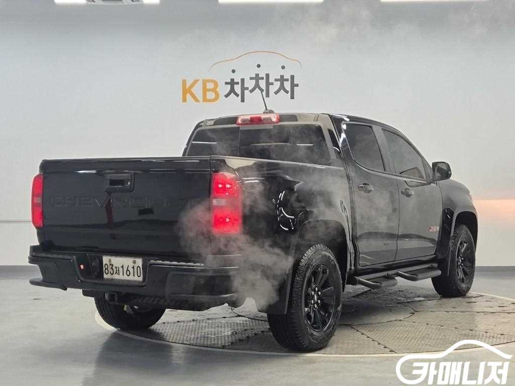 쉐보레 리얼 뉴 콜로라도 3.6 Z71-X 미드나잇 4WD 썸네일 3