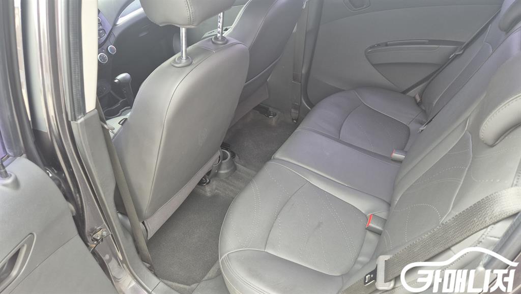 쉐보레 스파크 LT 썸네일 10