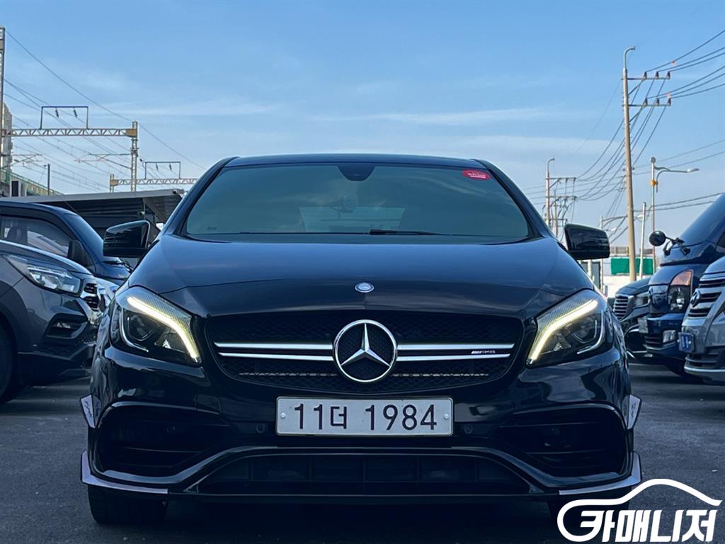 벤츠 A클래스 W176 A45 AMG 4MATIC 썸네일 2