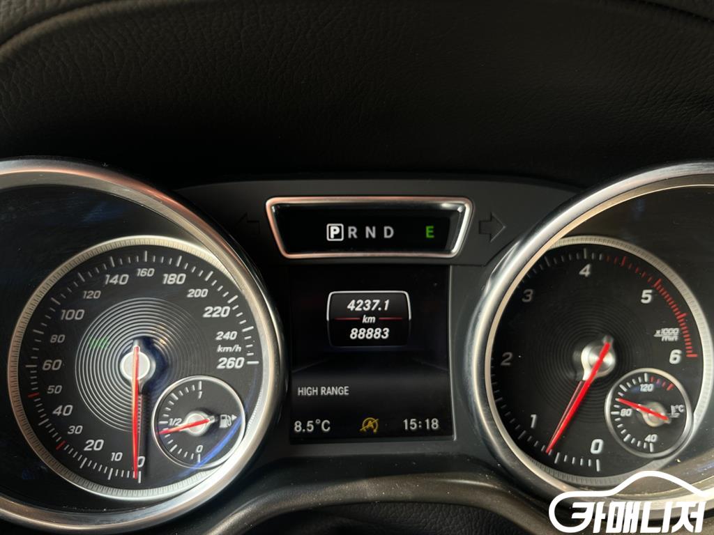 벤츠 G클래스 W463 G350 D 스포츠패키지 썸네일 5