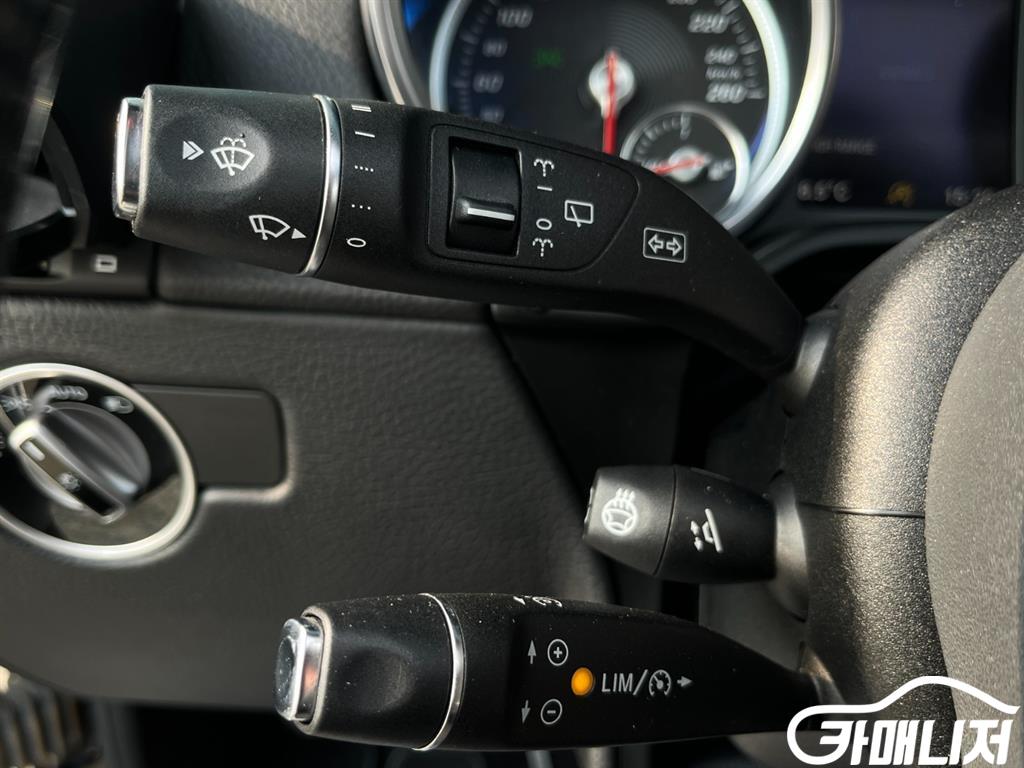 벤츠 G클래스 W463 G350 D 스포츠패키지 썸네일 6