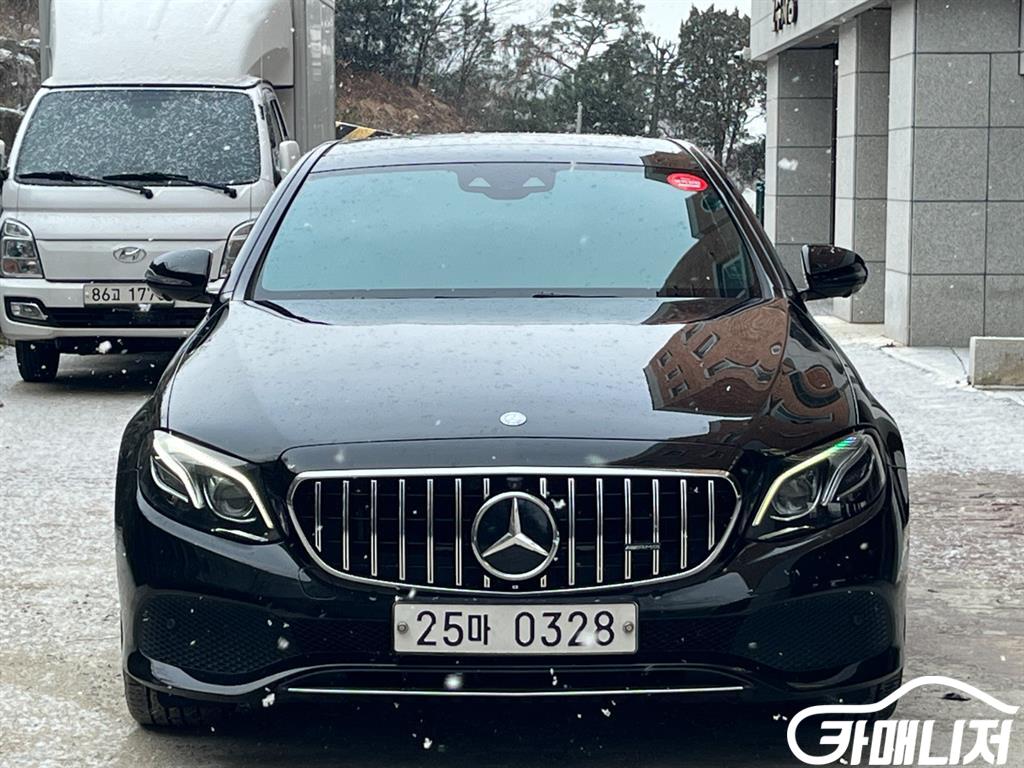 벤츠 E-클래스 W213 E300 아방가르드 썸네일 3