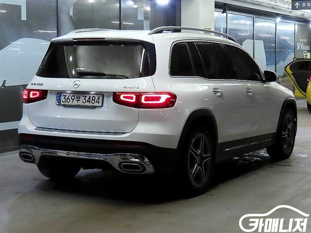 벤츠 GLB클래스 X247 GLB 250 4MATIC 썸네일 4