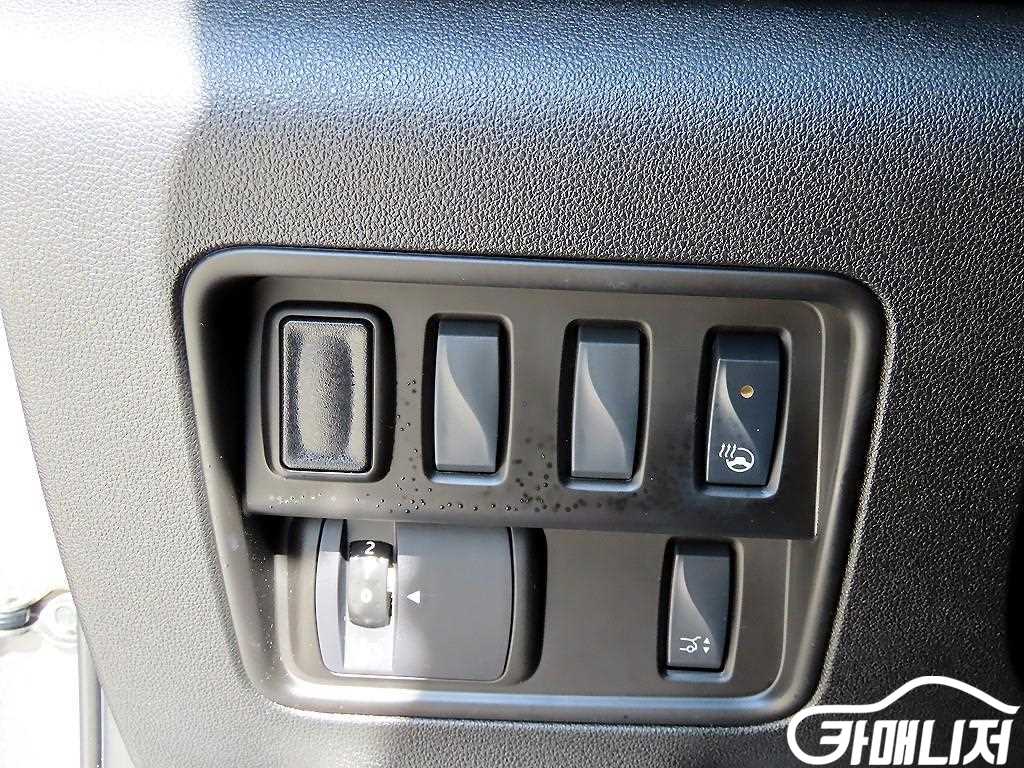 르노코리아(삼성) 더뉴QM6 2.0 LPe RE 시그니처 2WD 썸네일 12