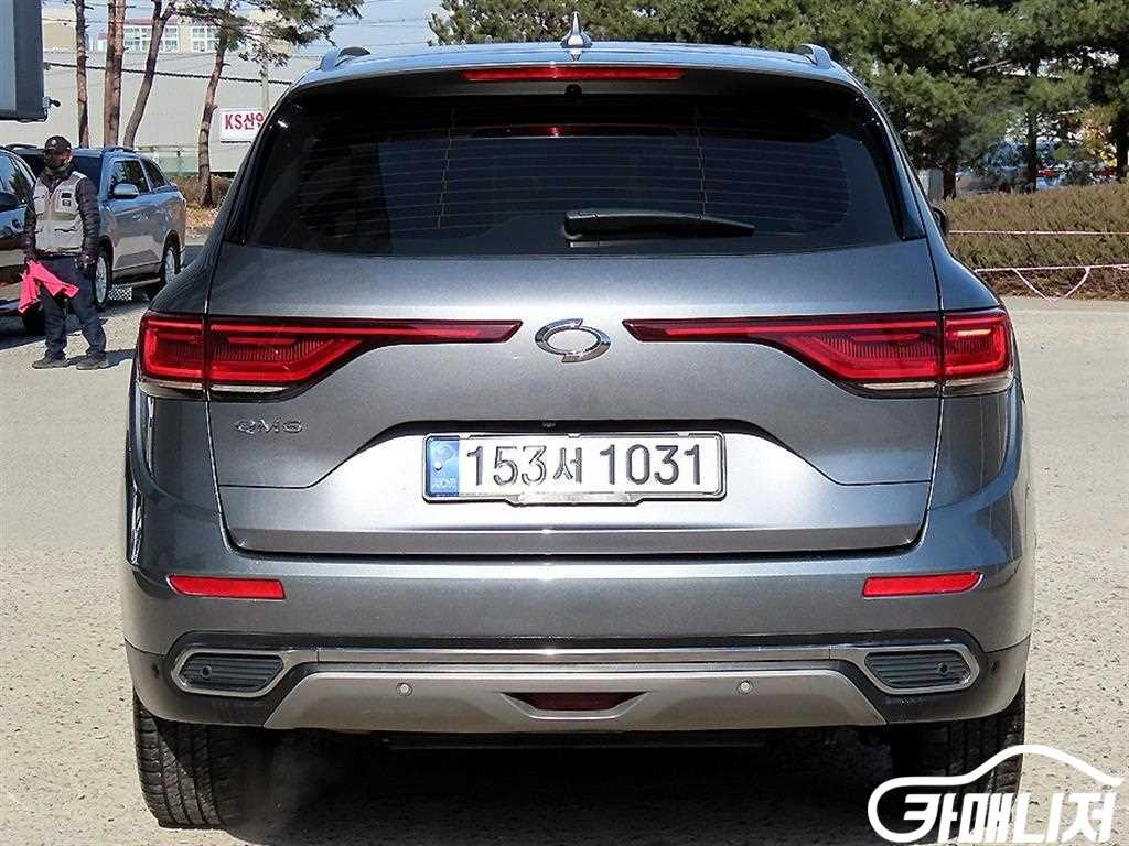 르노코리아(삼성) 더뉴QM6 2.0 LPe RE 시그니처 2WD 썸네일 4