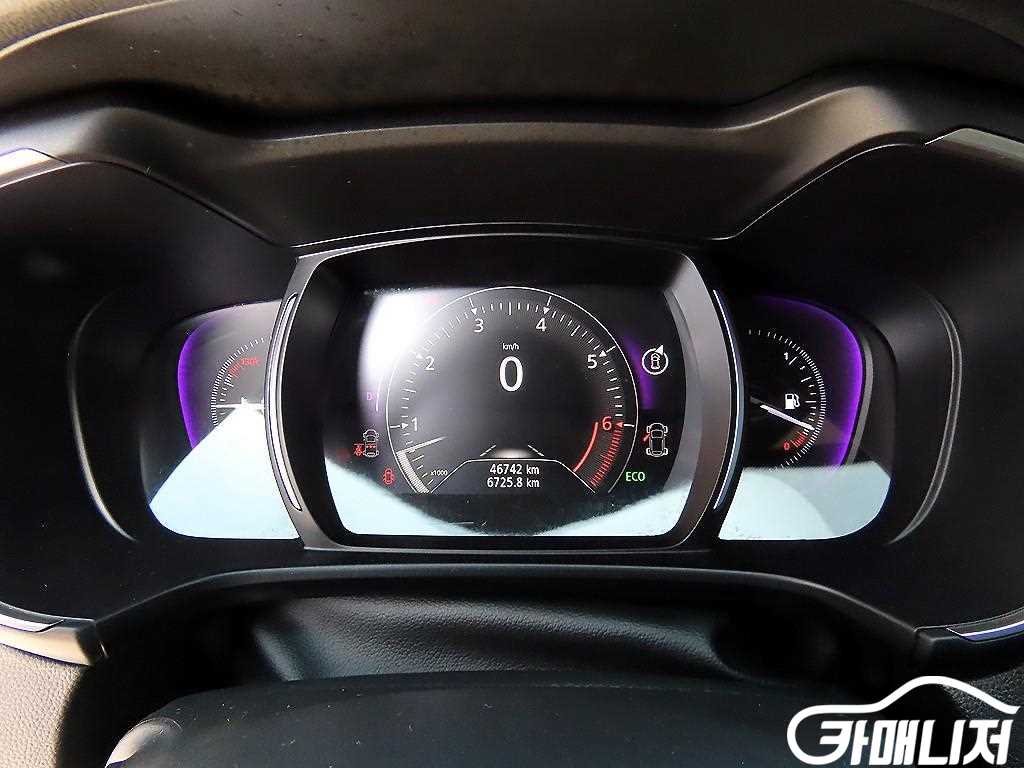 르노코리아(삼성) 더뉴QM6 2.0 LPe RE 시그니처 2WD 썸네일 9