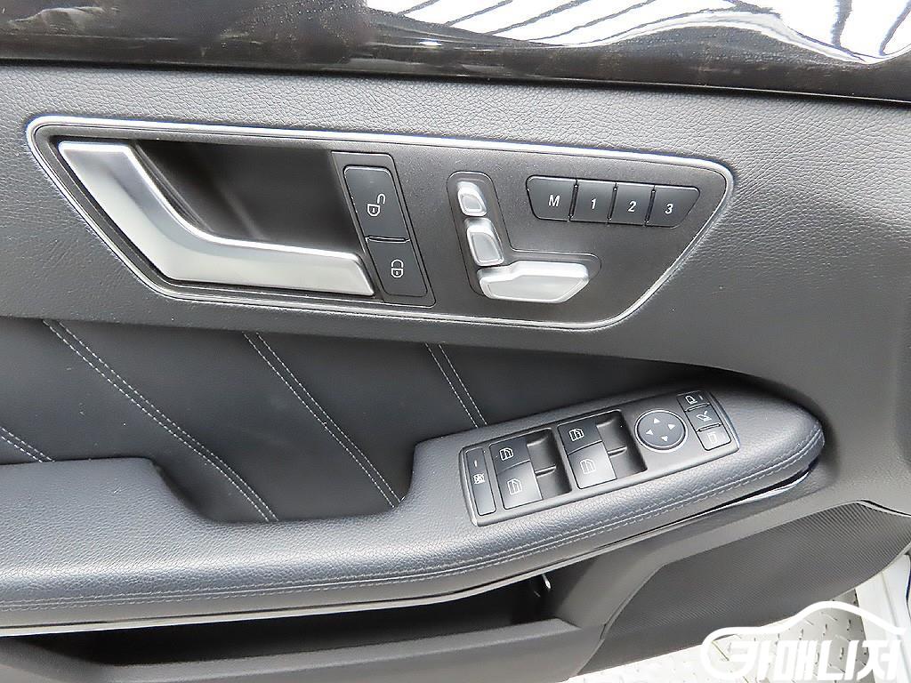 벤츠 E-클래스 W212 E300 아방가르드 썸네일 11