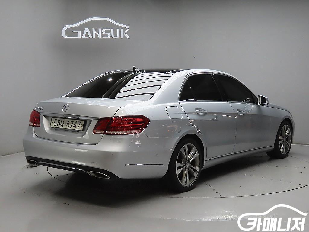 벤츠 E-클래스 W212 E300 아방가르드 썸네일 4