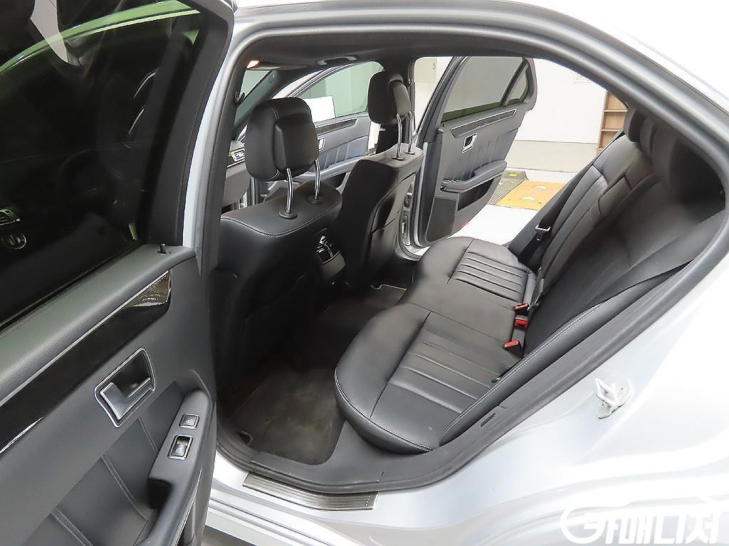 벤츠 E-클래스 W212 E300 아방가르드 썸네일 8