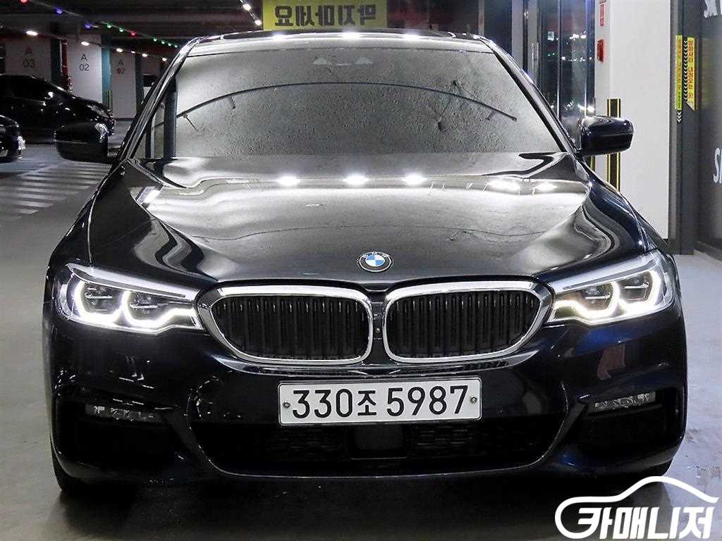 BMW 5시리즈 (G30) 520d xDrive M 스포츠 플러스 썸네일 2