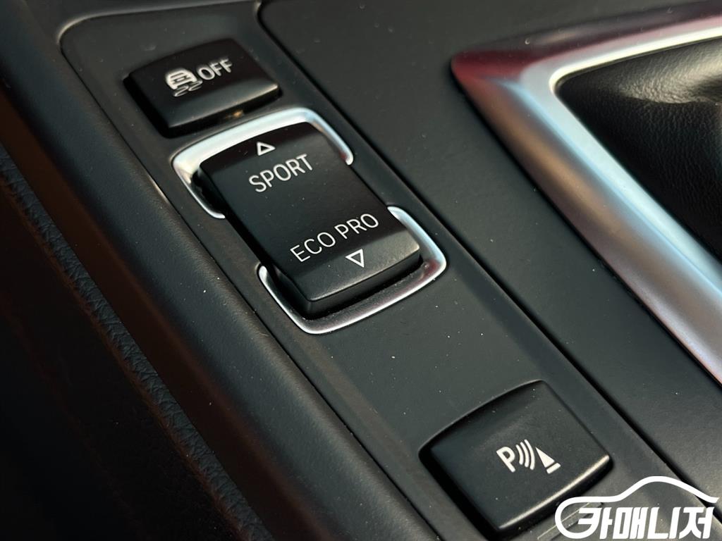 BMW 4시리즈 (F32) 428i 컨버터블 M 스포츠 썸네일 11