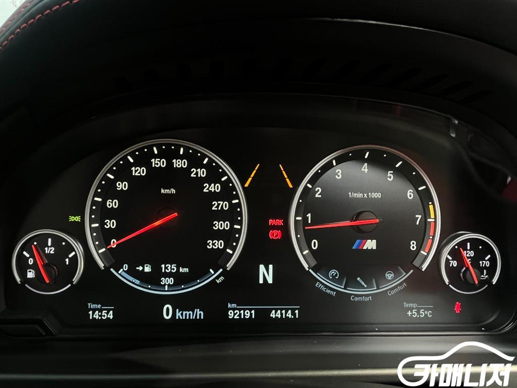 BMW X6 M (E71) X6 M 썸네일 9