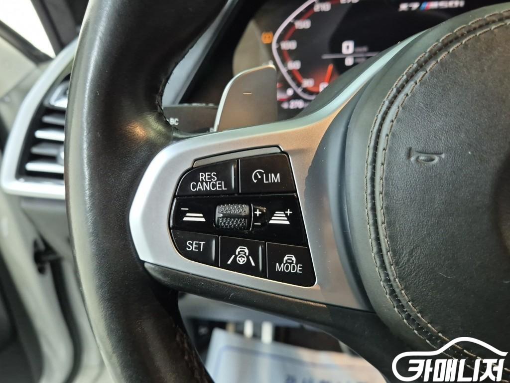 BMW X7 (G07) xDrive 40i M 스포츠 썸네일 10