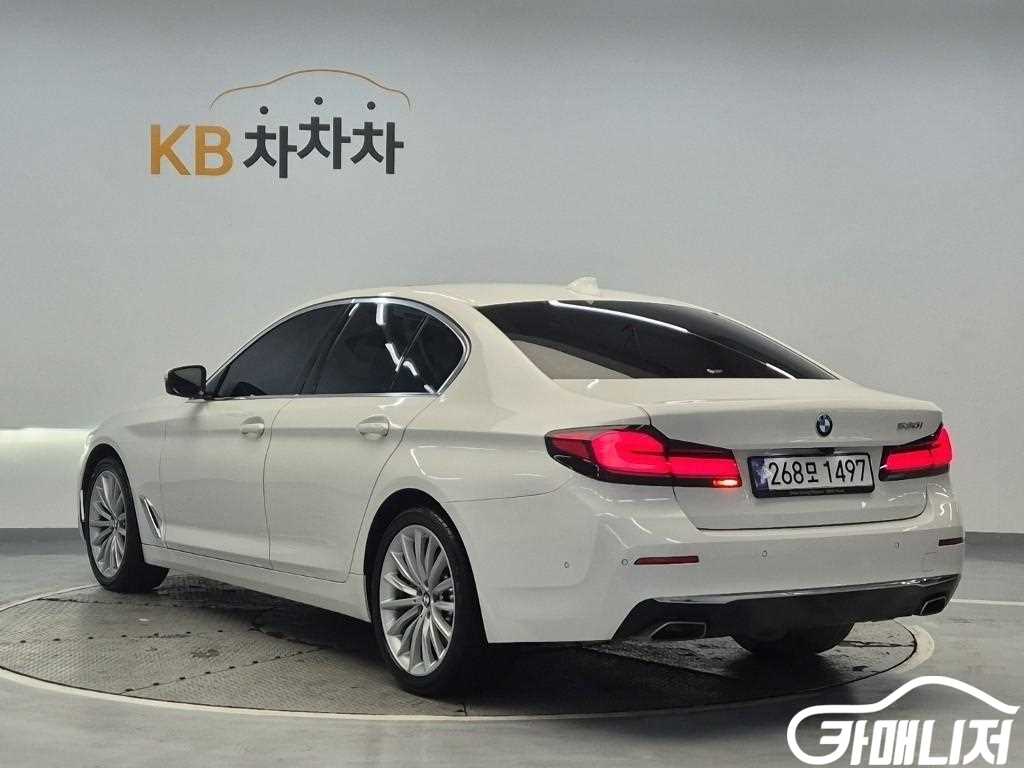 BMW 5시리즈 (G30) 530i 럭셔리 썸네일 2