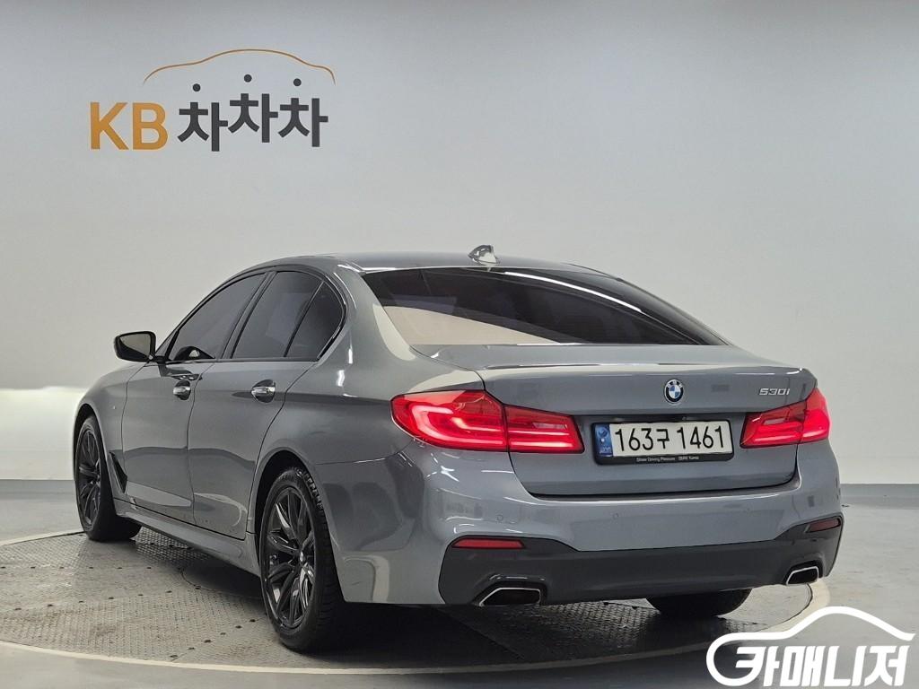 BMW 5시리즈 (G30) 530i M 스포츠 썸네일 3