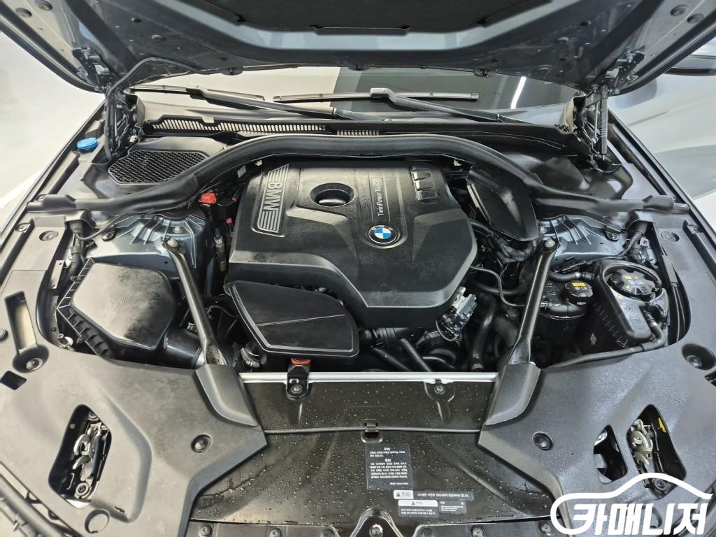 BMW 5시리즈 (G30) 530i M 스포츠 썸네일 5