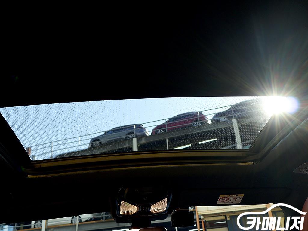 BMW X6 (G06) M50i 썸네일 11