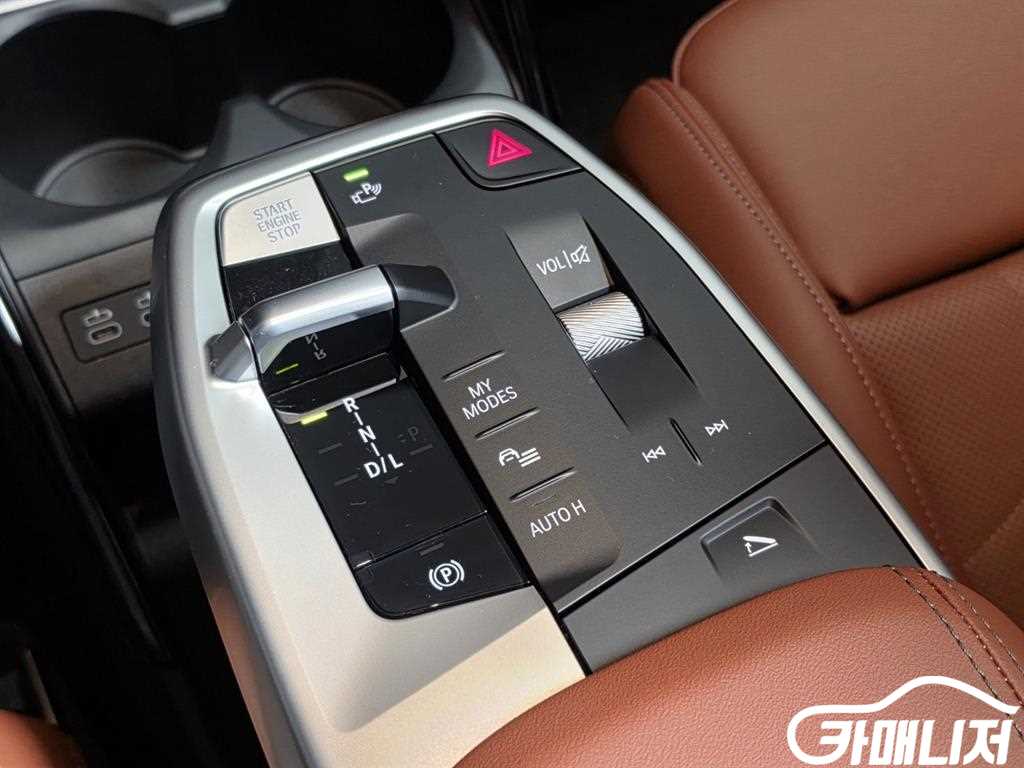 BMW 2시리즈 액티브 투어러 (U06) 220i M 스포츠 썸네일 9