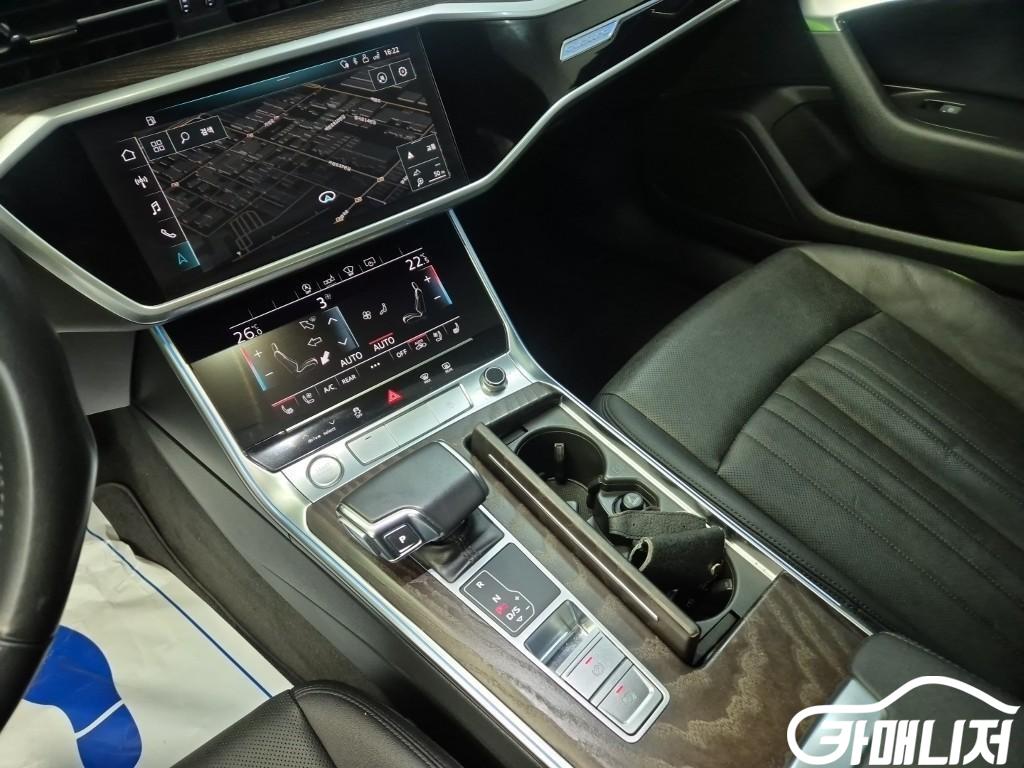 아우디 A6 (C8) 45 TFSI 콰트로 프리미엄 썸네일 12