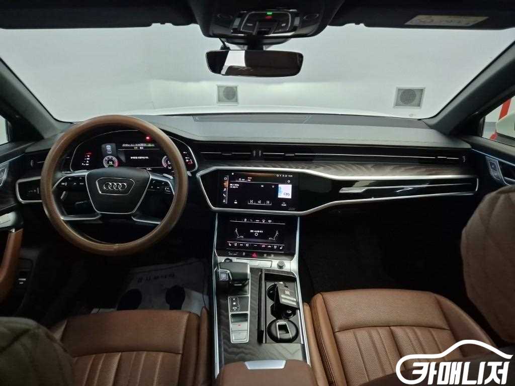 아우디 A6 (C8) 40 TDI 프리미엄 썸네일 7